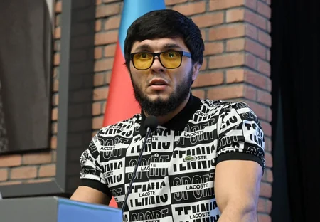 Fərid Qayıbov beynəlxalq yarışlarda uğurlu çıxış etmiş idmançılarla görüşüb