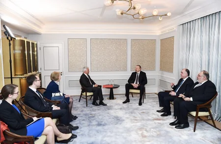 Президент Азербайджана встретился с государственным министром Великобритании по вопросам Европы и Америки