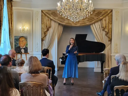 Fransada Heydər Əliyevin anadan olmasının 101 illiyinə həsr olunmuş konsert keçirilib