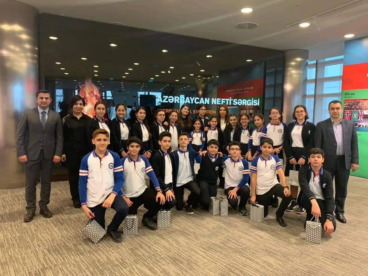 20 saylı məktəbin şagirdləri SOCAR-da olub