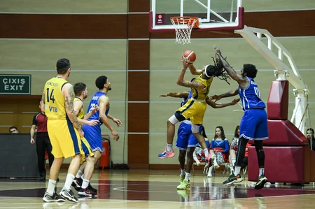 Azərbaycan Basketbol Liqası: Açılış oyununda Sabah qələbə qazanıb