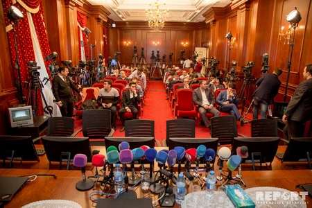 From Elections Information Center - PHOTO REPORT