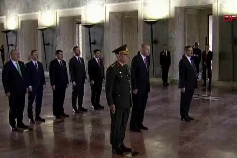 Ərdoğan Anıtqəbiri ziyarət edib