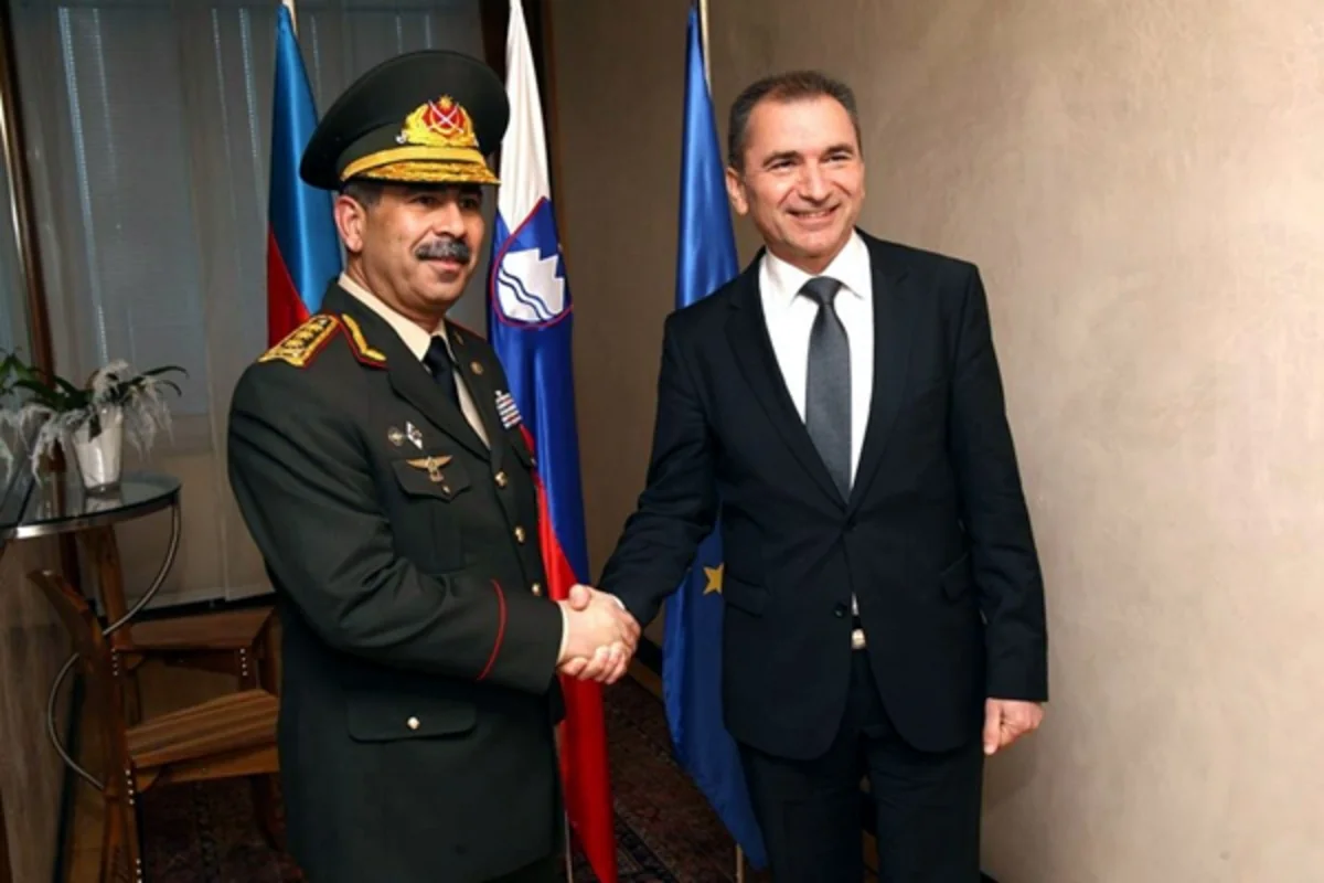​Azərbaycanla Sloveniya arasında hərbi əməkdaşlığın perspektivləri müzakirə edilib