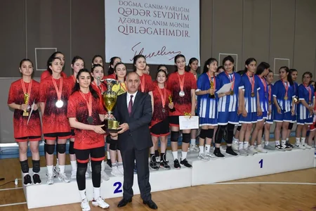 Qız voleybolçuların muxtar respublika birinciliyində qalib məlum olub