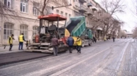 Bakının Nizami küçəsində asfalt-beton örtüyünün döşənməsi işləri yekunlaşıb