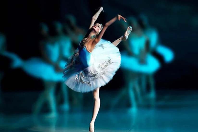 Belarusun məhşur solistləri Bakıda “Qu gölü” baletində çıxış edəcək
