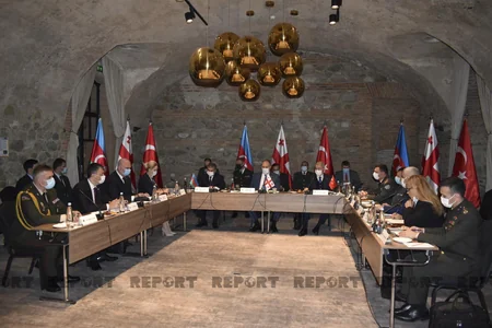 Azerbaijani, Turkish, Georgian defense ministers' presser focuses on regional security