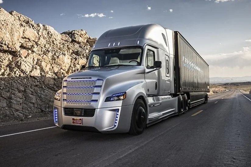 Daimler Truck стала акционером крупнейшего российского производителя грузовых автомобилей