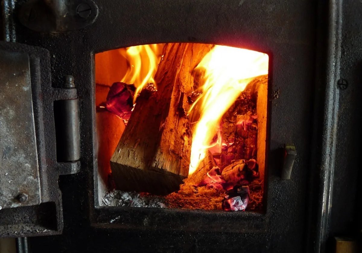 Gədəbəydə ər və arvad yanıq xəsarətləri alıb