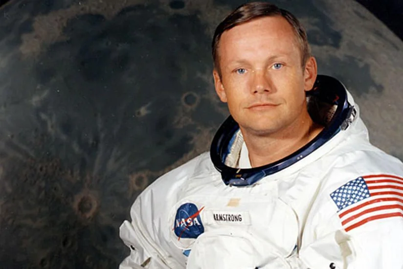 US puts up for auction personal belongings of the first man on Moon