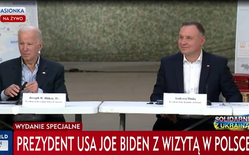 Polşa və ABŞ prezidentləri iki saat gecikmə ilə görüşüblər