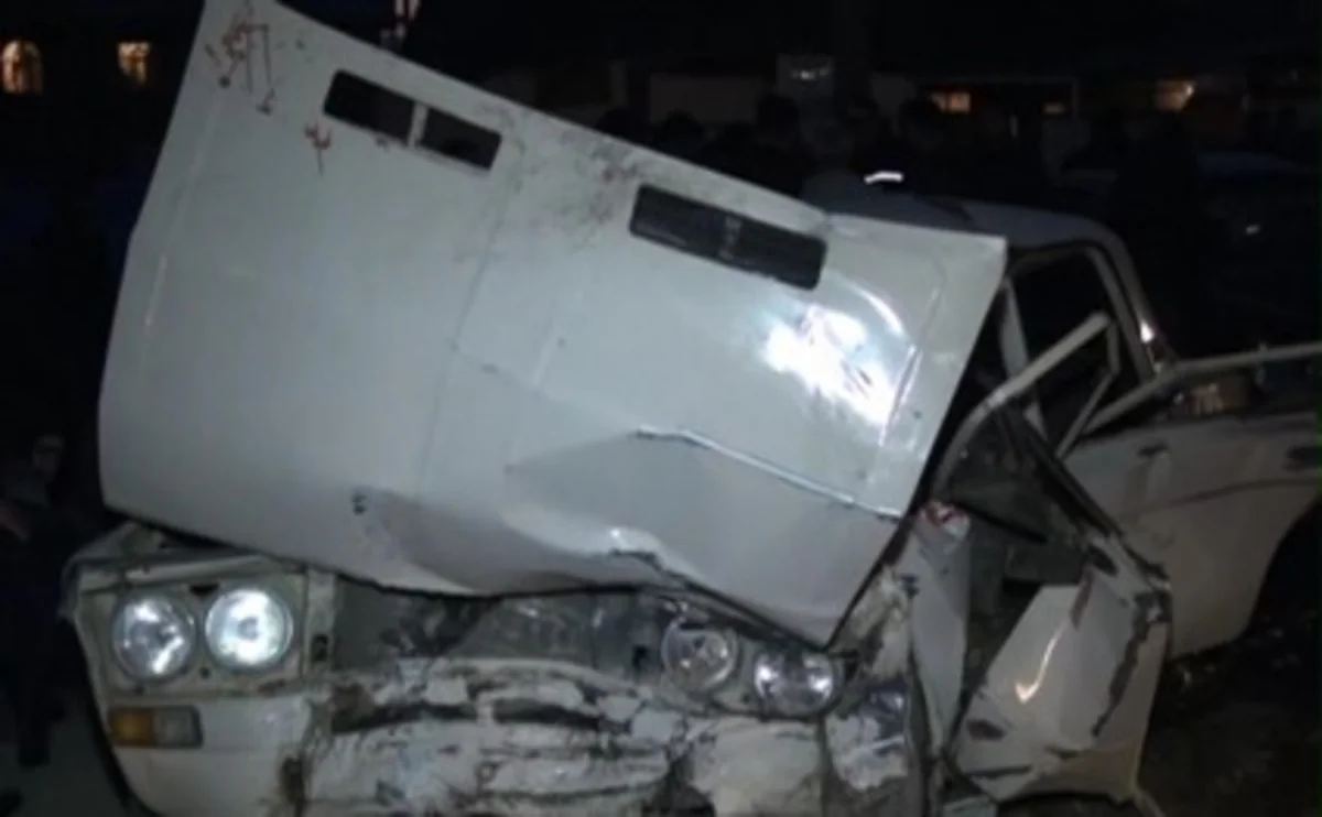 ​İmişlidə avtomobillə motosikl toqquşub, 2 nəfər xəsarət alıb