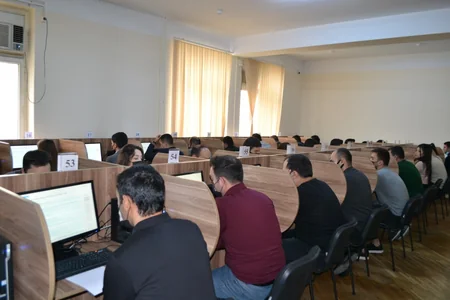 Prokurorluq orqanlarına qəbulla bağlı test imtahanı keçirilib