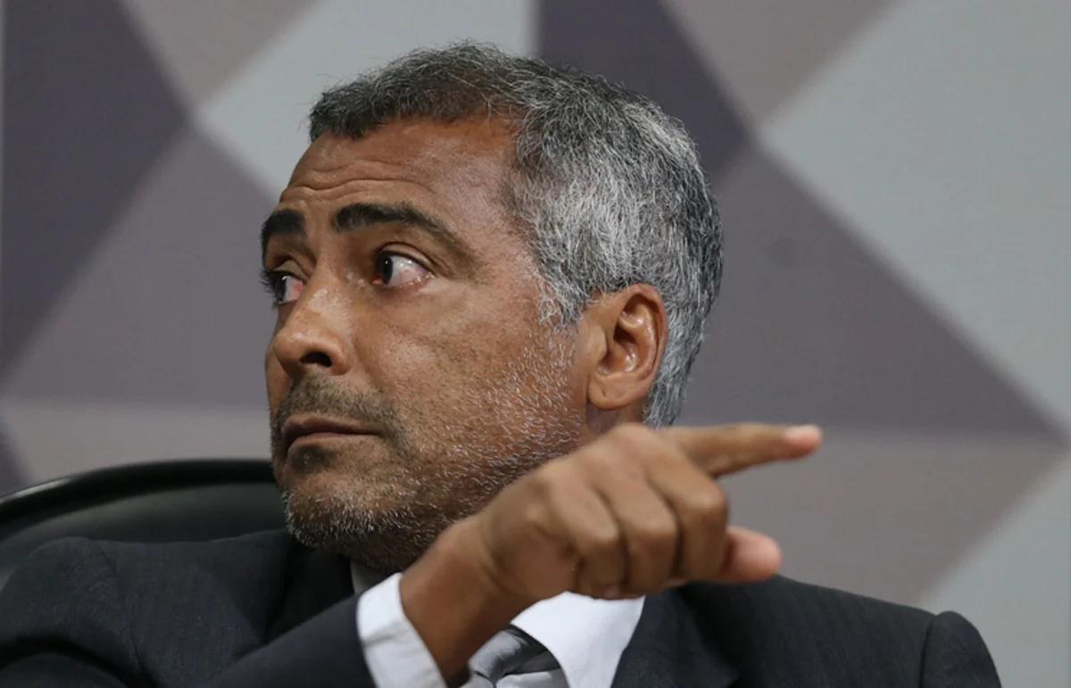 ​Məşhur futbolçu Rio-de-Janeyro meri olmaq üçün namizədliyini irəli sürəcək