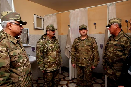 Azerbaijani Defense Minister visits foremost military units - VIDEO