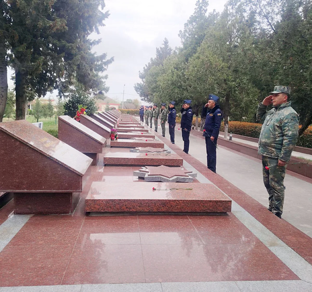 Aprel döyüşlərinin 9-cu ildönümü qeyd olunub
