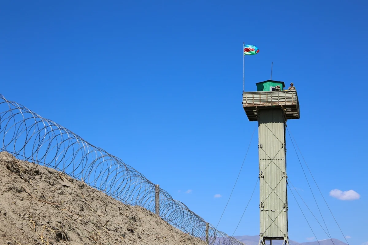 ВС Армении пытались устроить поджог в направлении Садаракского района