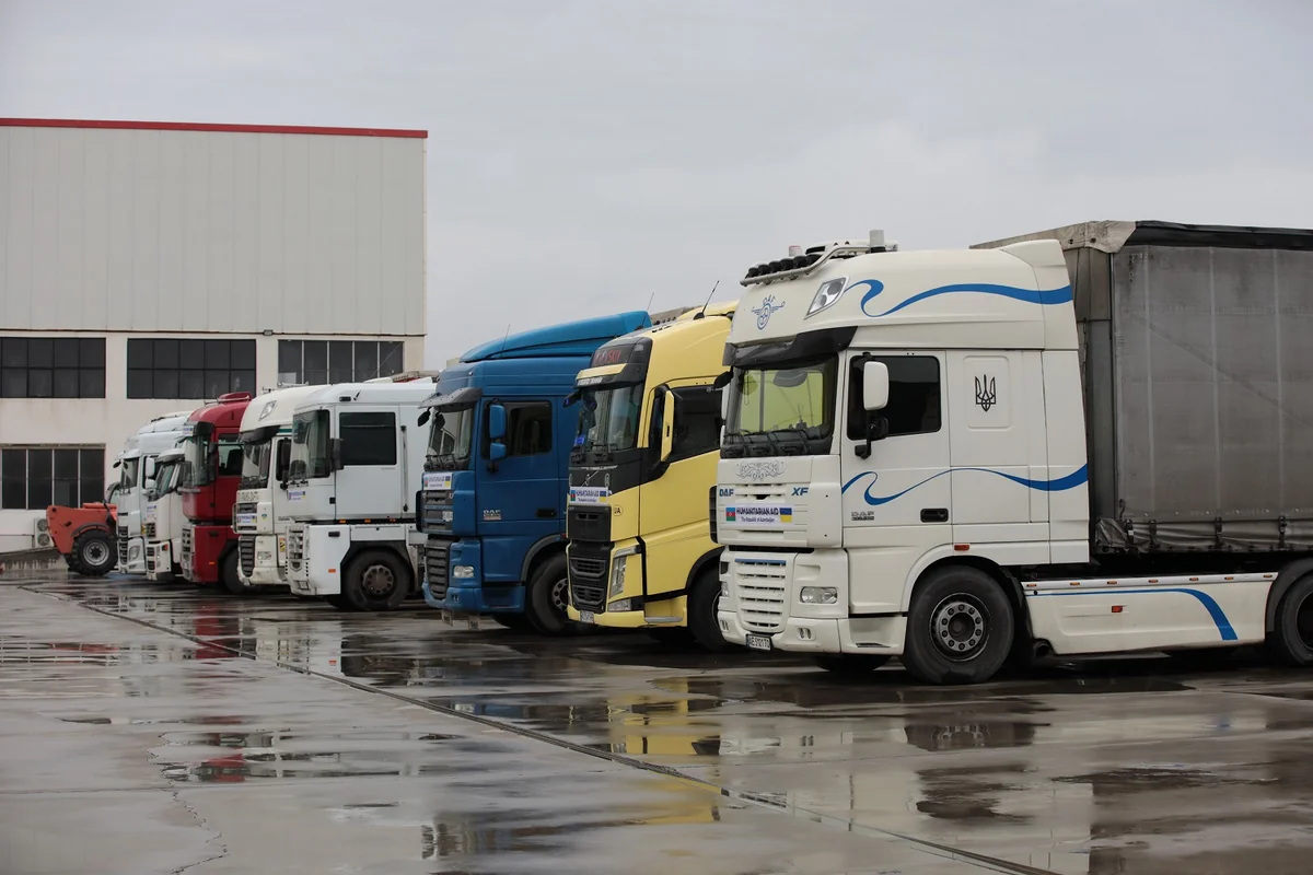 Азербайджан отправил в Украину очередную партию гумпомощи