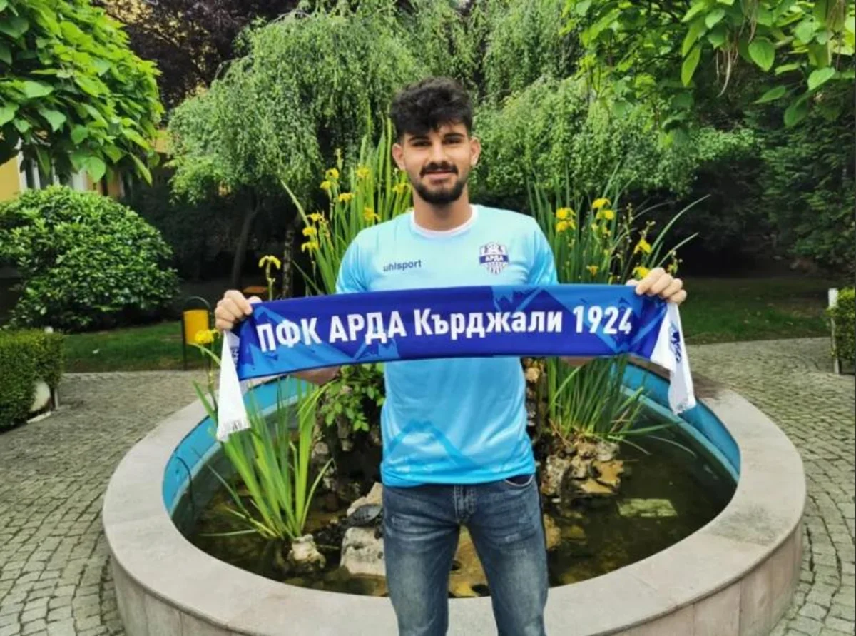 Azərbaycan millisinin futbolçusu Bolqarıstan klubunda debüt edib