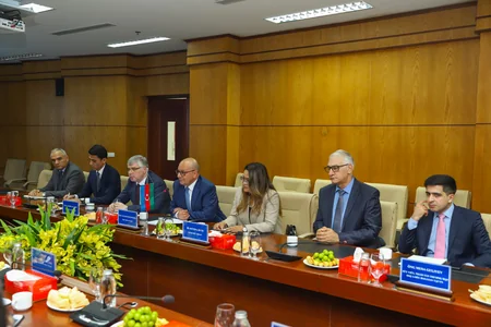Azerbaijan, Vietnam explore collaboration in mine action