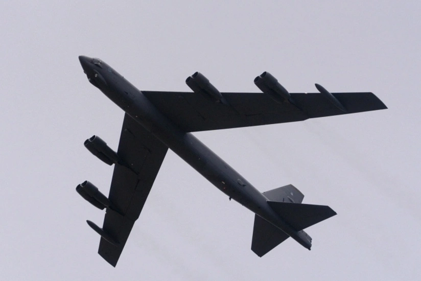 U.S. deploys B-52 bombers to Qatar