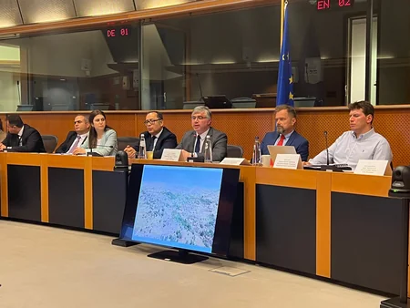 Avropa Parlamentində Azərbaycandakı mina problemi ilə bağlı müzakirələr keçirilib