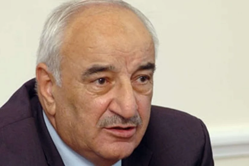 Abid Şərifov: Siz bunu dramatikləşdirirsiniz, şou düzəldirsiniz