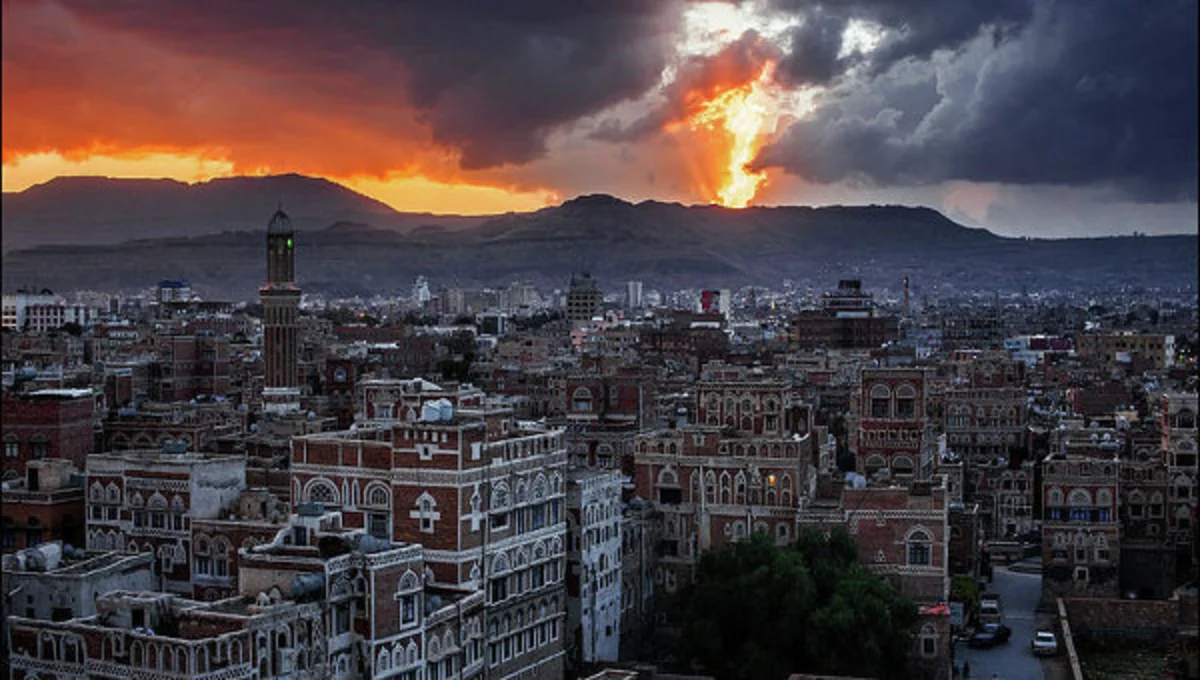 ​Two explosions occur near military base in southeast Yemen