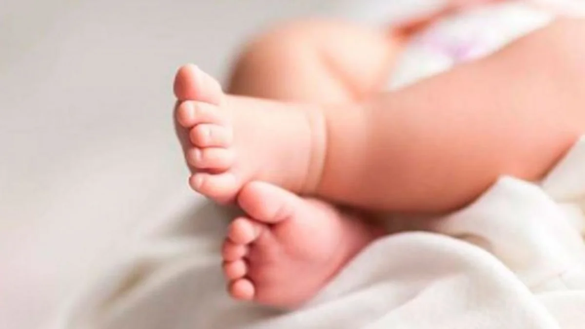 Ağdaşda 2 yaşlı uşaq qıcolmadan ölüb