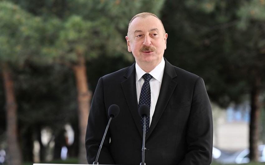 İlham Əliyev: Çingiz Aytmatovun Bakıdakı abidəsi birliyimizin, dostluğumuzun və qardaşlığımızın rəmzinə çevriləcək