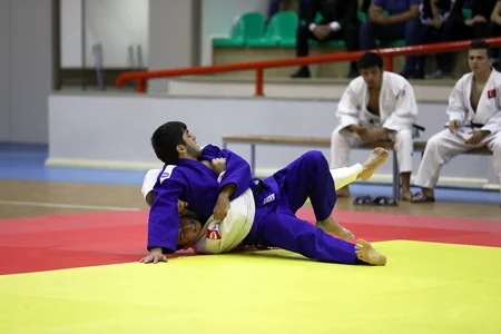 Naxçıvan cüdoçuları beynəlxalq turnirin qalibi olublar