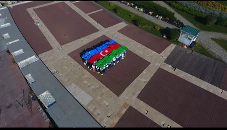 Tbilisidə Zəfər Günü münasibətilə fləşmob keçirilib