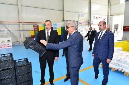 Prezident İlham Əliyev Balaxanı Sənaye Parkının açılışında iştirak edib