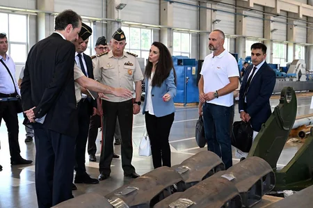 Kərəm Vəliyev Serbiyada Yugoimport SDPR şirkətini ziyarət edib