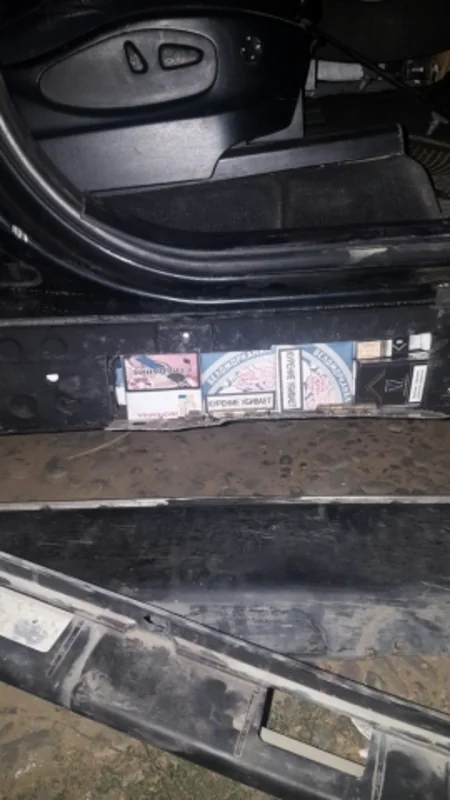 Azərbaycan gömrükçüləri 23 mindən çox qaçaqmal siqaret aşkar edib
