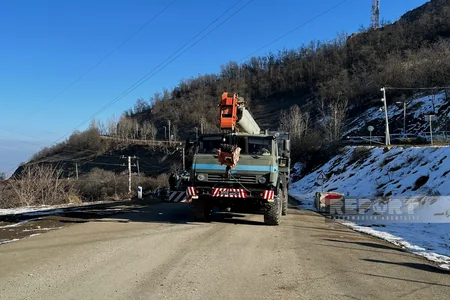 Total of 45 vehicles of peacekeepers move freely on Khankandi-Lachin road