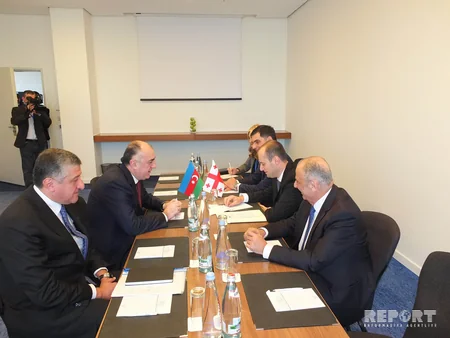 Elmar Məmmədyarov Tbilisidə gürcüstanlı həmkarı ilə görüşüb