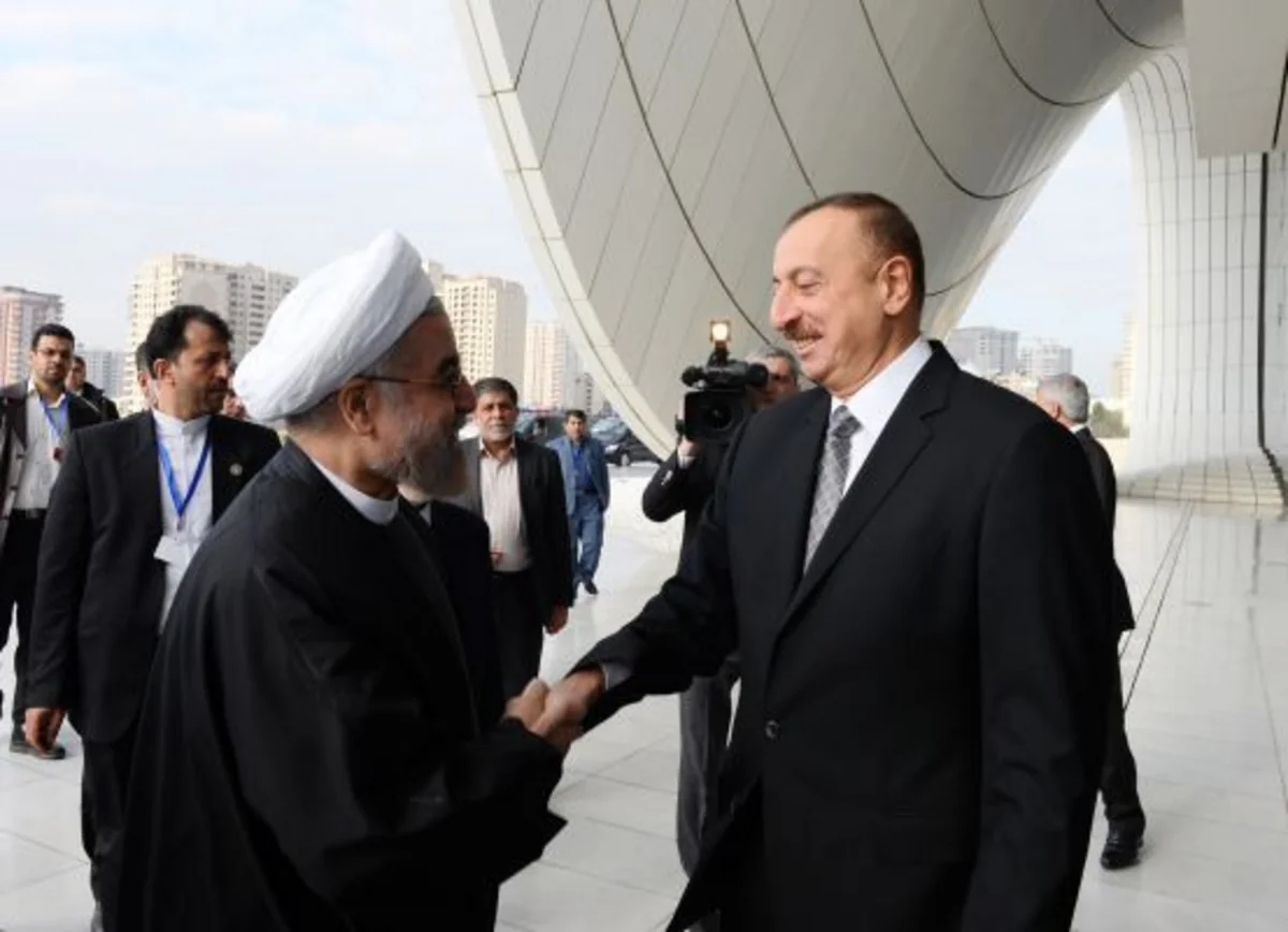 В Баку состоялся бизнес-форум с участием президентов Азербайджана и Ирана