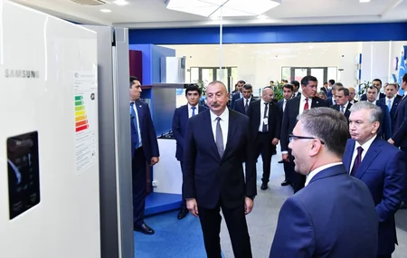 President Ilham Aliyev, President Shavkat Mirziyoyev view activity of Technopark LLC in Tashkent