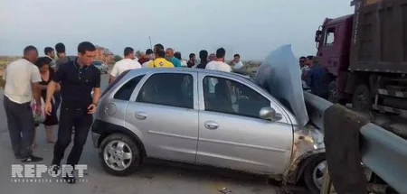 Siyəzəndə qadın sürücü qəza törədib, xəsarət alanlar var - FOTO