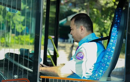 Xaliq Faiqoğlu şirkəti avtobuslarda kart sisteminin tətbiqinə başlayıb