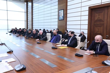 Şəmkirdə sahibkarlar qaz borcunun ödənişi üçün Azəriqazdan vaxt istəyiblər
