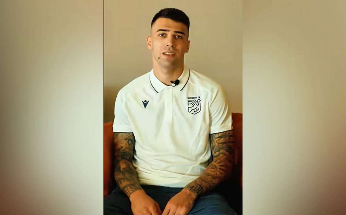 Sumqayıt Qarabağdan ayrılan futbolçunu heyətinə qatıb