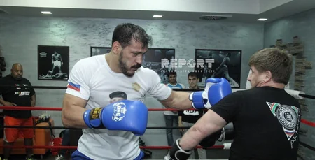 Azerbaijani fighter  meets with Ramzan Kadyrov - VIDEO
