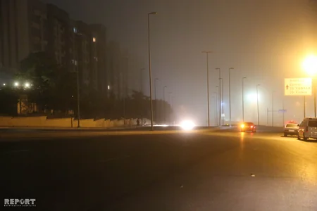 Bakı şəhərinin üzərini su buxarı bürüyüb - FOTO