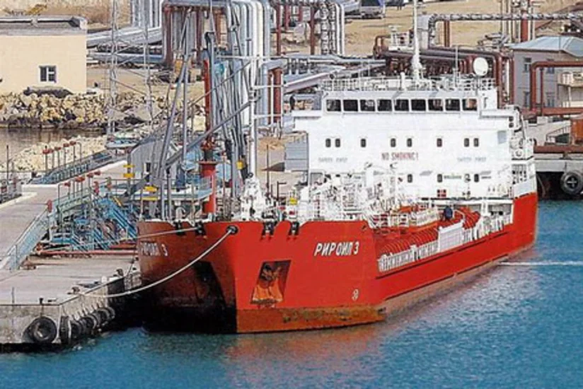 ​Казахстан начал транспортировку нефтеналивных грузов из Туркменистана в Азербайджан