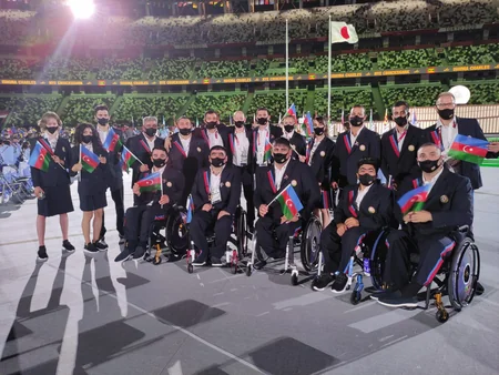 Tokio-2020: Azərbaycan paralimpiyaçıları paraddan keçib