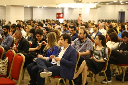 INDEX-in təşkilatçılığı ilə Rəqəmsal Media Zirvəsi layihəsi baş tutub