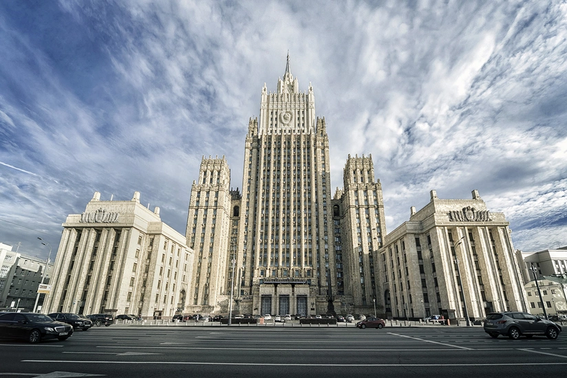 Россия запретила въезд главам МИД и Минобороны Черногории